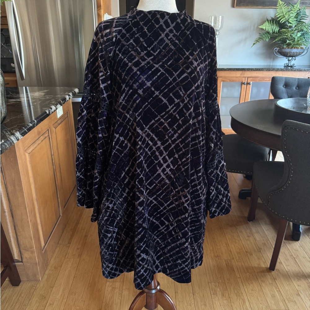Velvet Geometric Patterned Dress